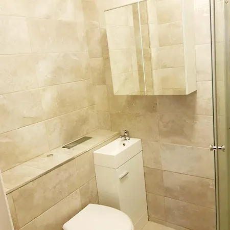 Private 3 Bedroom House In Town *